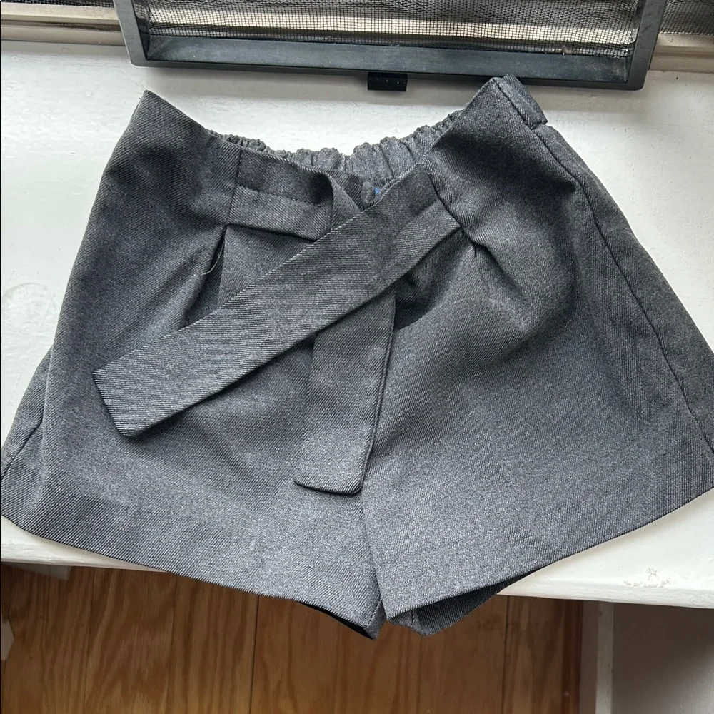 Stylish Kids Charcoal Bow Shorts y.
